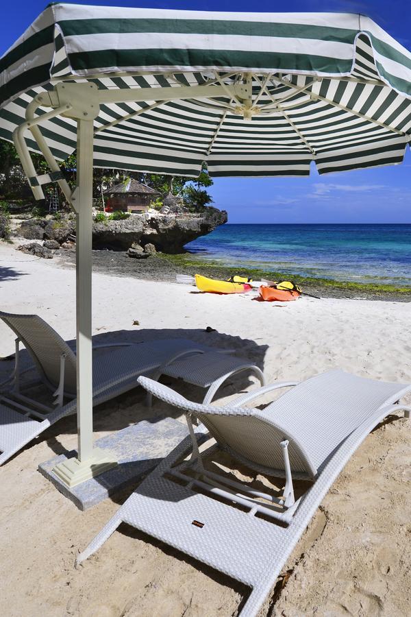 Anda Cove Beach Resort Extérieur photo